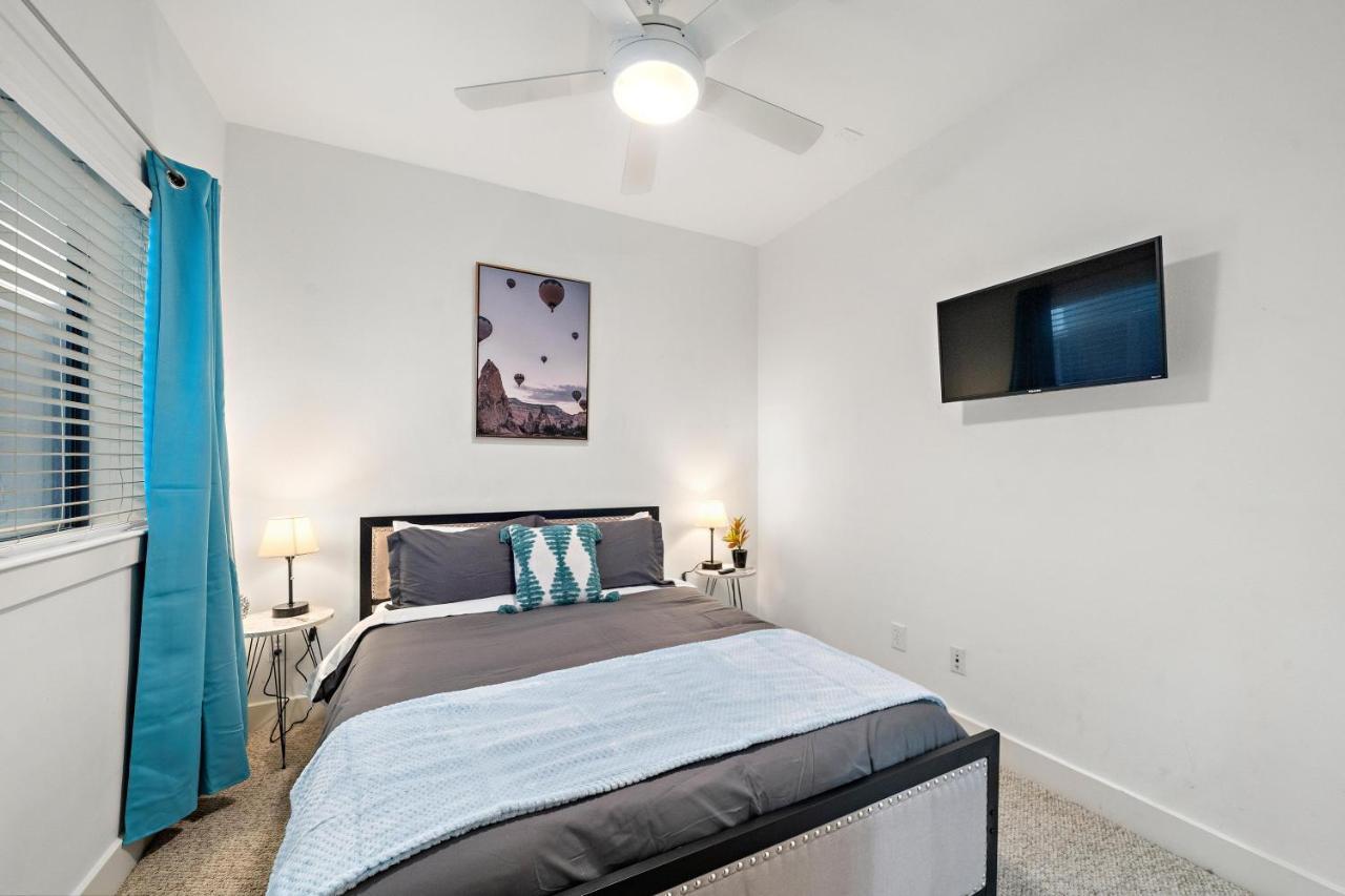 Вилла Houston Getaway By Downtown Pool Table Pets Экстерьер фото